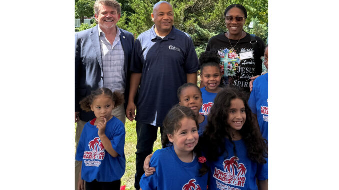 Speaker-Heastie-Tour-L.I.-Head-Start-1-cropped